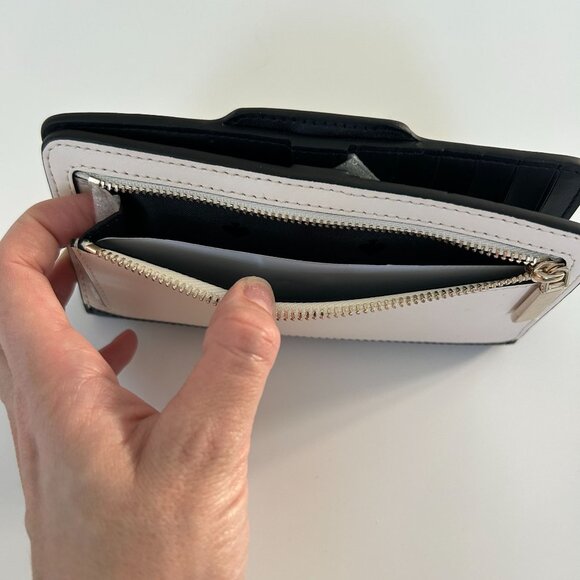 NWT Kate Spade Oh Snap Camera Large Slim bifold Wallet Kurt Geiger London - Picture 8 of 9
